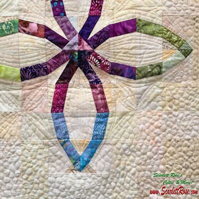 A Study in Batiks: Scarlett's Double Wedding Ring quilt