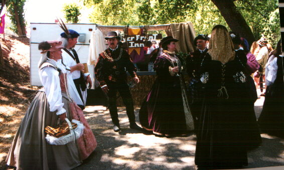 [Courtiers]
